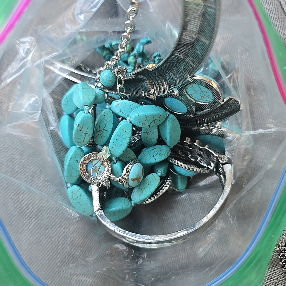Turquoise Vintage Women's Jewelery Lot